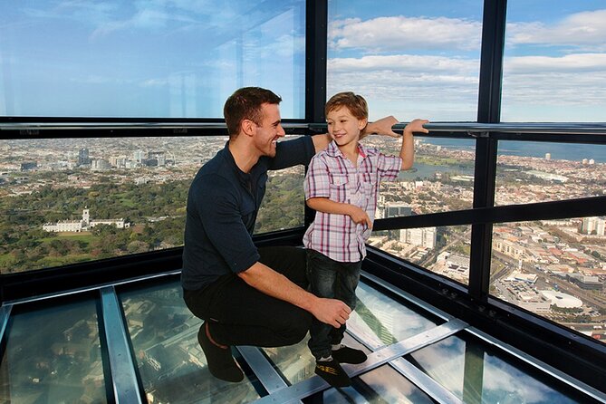 Melbourne Skydeck Packages - Bar 88 and the cocktail packages
