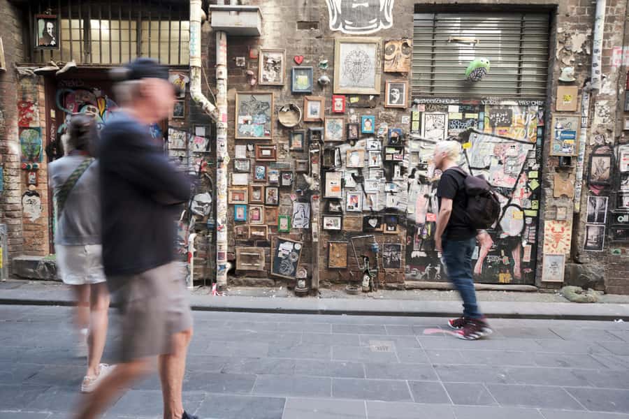Melbourne: Street Art Walking Tour with a Street Artist - The tram ride and the move west