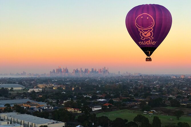 Melbourne sunrise balloon flight only - Who will enjoy this most