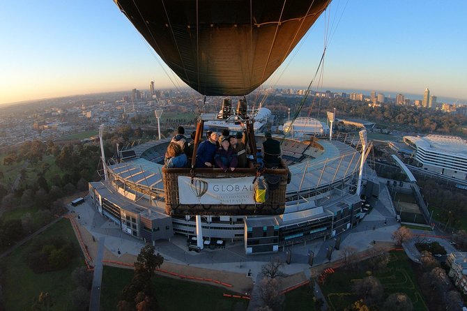 Melbourne Sunrise Hot Air Balloon Ride with GoPro Photos - Reading the 27 possible sights