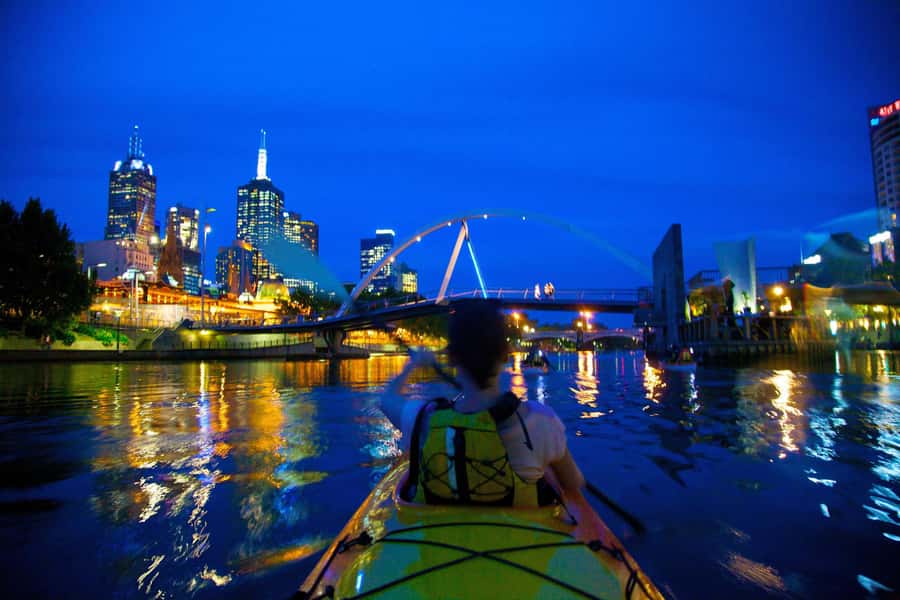 Melbourne: Sunset Kayak Tour with Dinner - Key points to know before you book