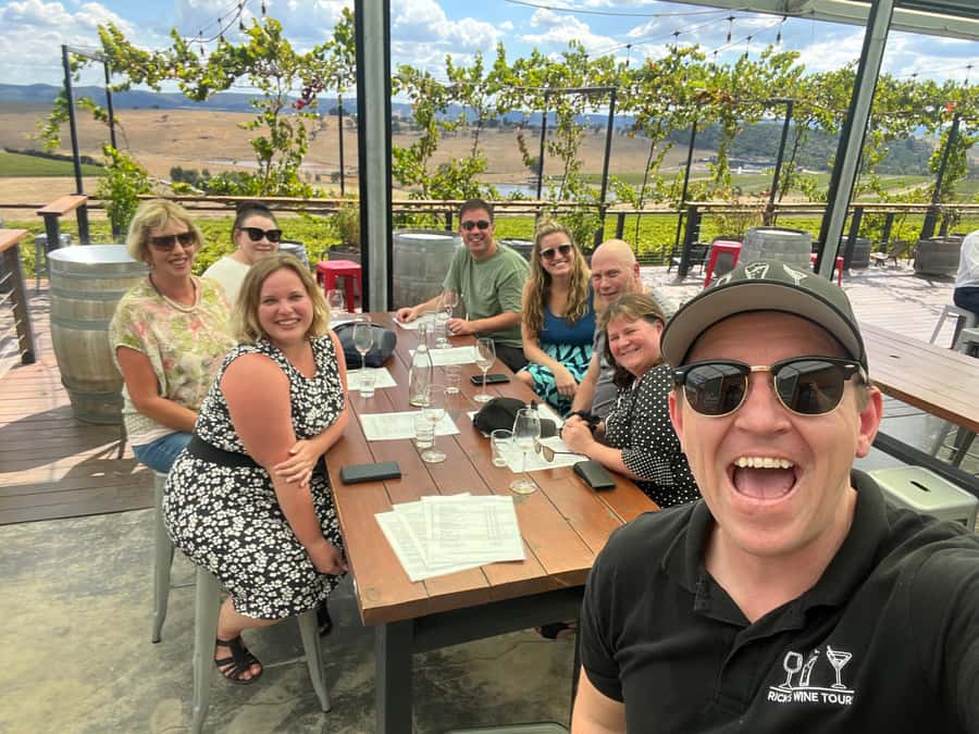 Melbourne: Yarra Valley Food, Wine, Chocolate & Gin Tour - Wildlife and country roads on the return