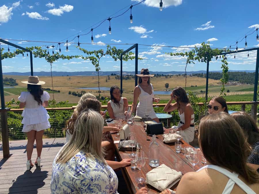Melbourne: Yarra Valley Wine, Cider, Gin, Beer, & Choc Tour - Four Pillars, Watts River and Payten and Jones