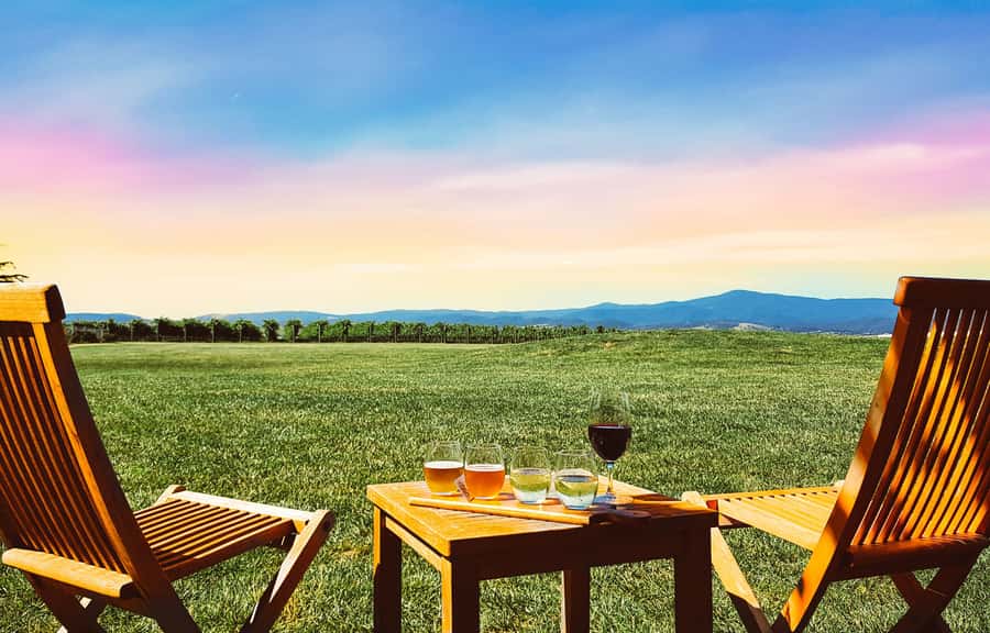 Melbourne: Yarra Valley Wine Tour + Lunch & Gin/Beer Option - Soumah turns lunch into the day’s centerpiece