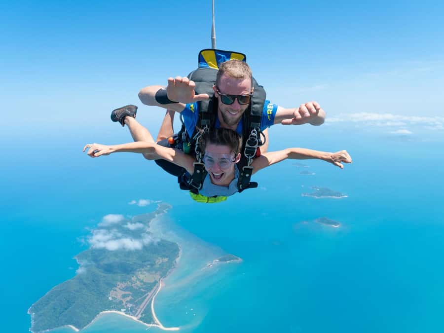 Mission Beach Tandem Skydive Experience - From check-in to the aircraft