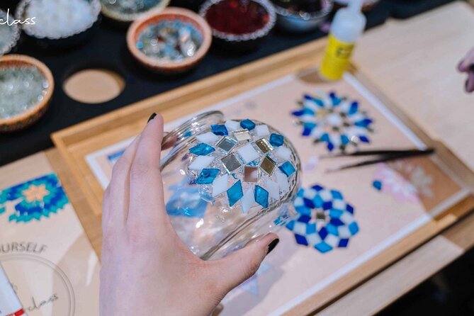 Mosaic Art Classes Sydney: Turkish Lamp Workshop - How much guidance can you expect?