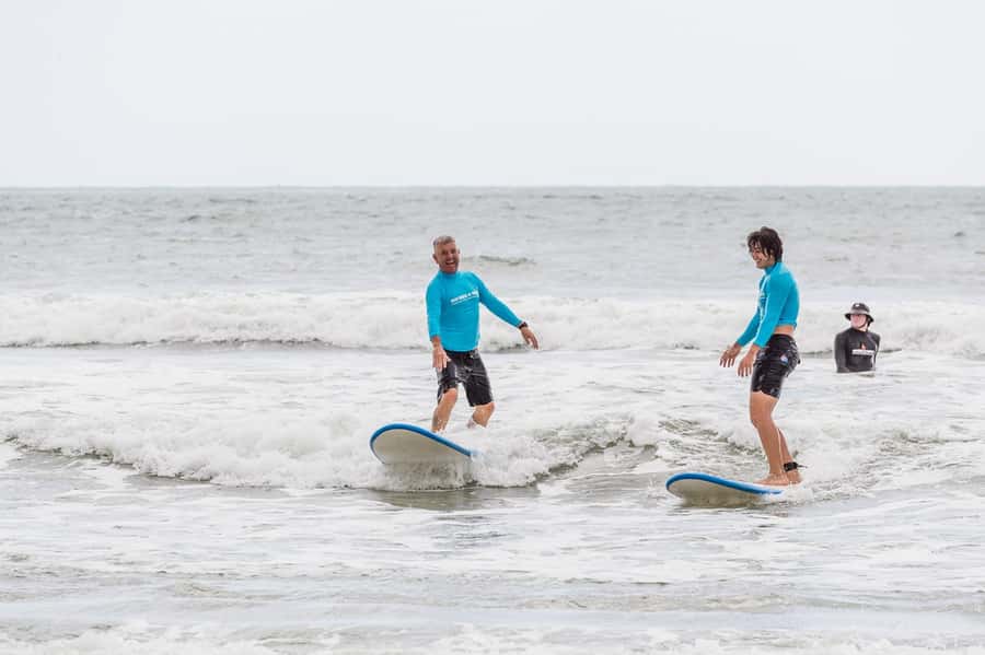 Noosa Heads: 2 Hour Surf Experience on the Sunshine Coast - Families, children, and mixed-age groups