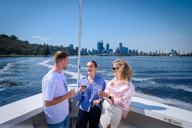 One way or Return Sightseeing Cruise between Perth and Fremantle - Arriving at Fremantle by water