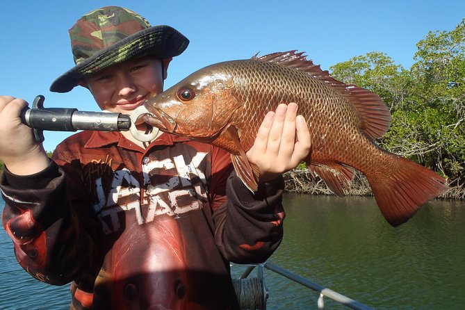 Out n About Sportfishing for Share and Private Charters on Reef and Estuary - Guides who make a difference