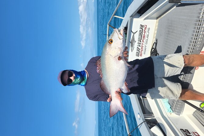 Out n About Sportfishing for Share and Private Charters on Reef and Estuary - Reef fishing near the Great Barrier Reef