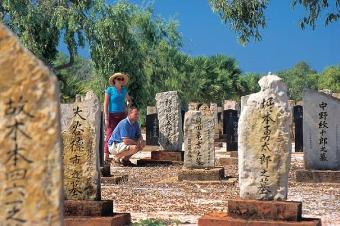 Panoramic Sightseeing Bus Tour - Discover Broome! - Streeters Jetty and Chinatown explain the pearling town