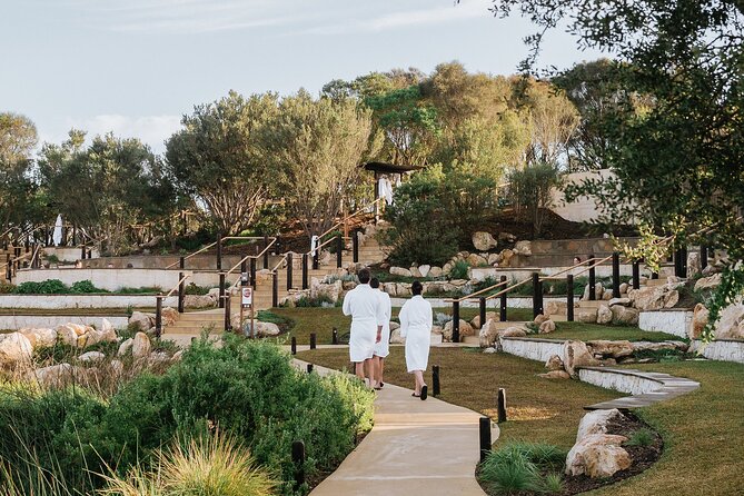 Peninsula Hot Springs Spa Experience and Express Transfer Shuttle - Weather can change the whole spa day