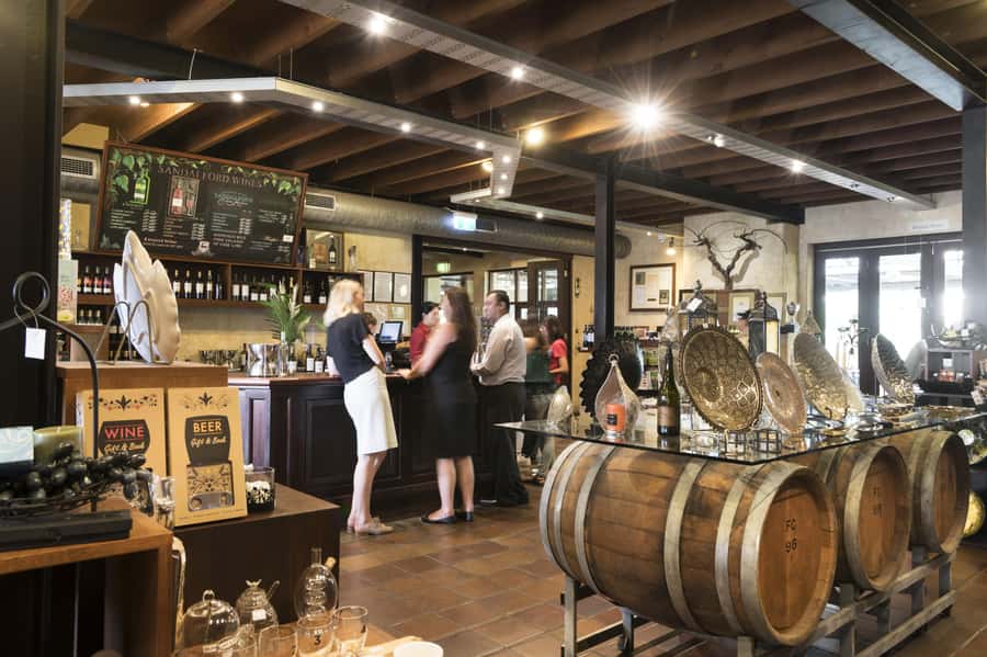 Perth: Full Day Swan Valley Cruise & Wine Tasting With Lunch - Setting out from Perth at 10:30 AM