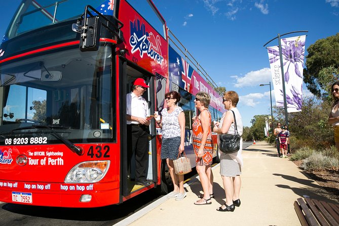 Perth Hop-On Hop-Off Bus Tour - What the fifteen-stop route is really like