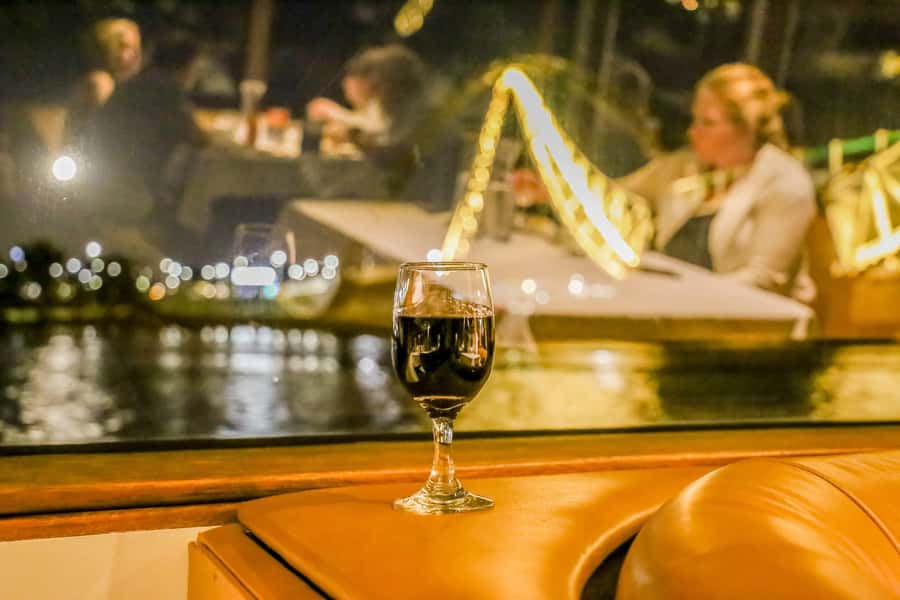 Perth: Swan River Dinner Cruise - Access, comfort, and small practical details