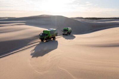 Port Stephens: Unlimited Sandboarding & 4WD Sand Dune Tour