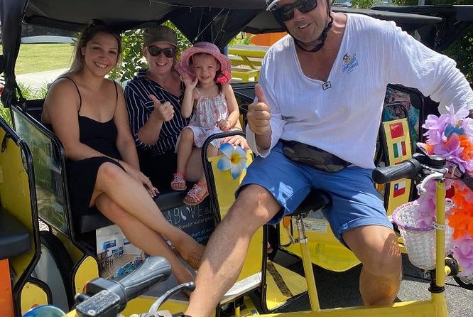 Private Airlie Beach Tuk-Tuk Tours - What the one-hour town ride covers
