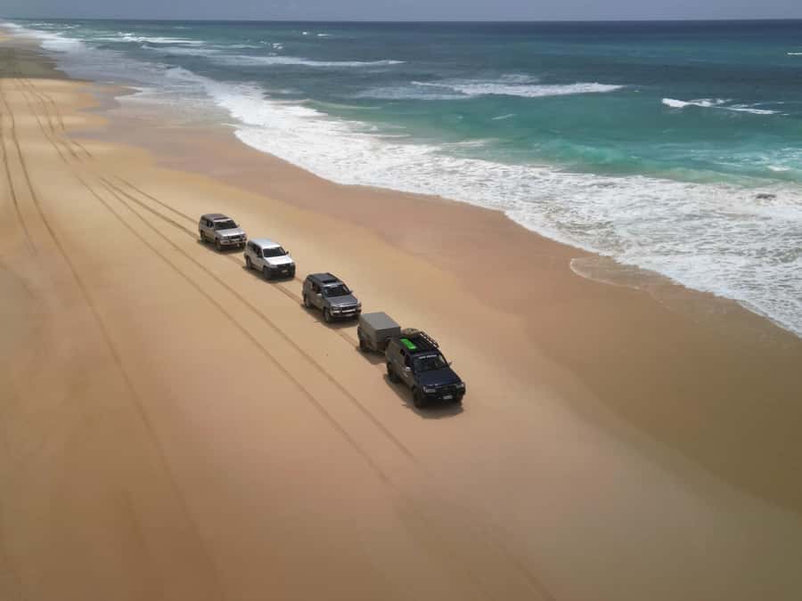 Rainbow Beach: 3-Day K'gari (Fraser Island) 4WD Adventure - Lake McKenzie and its white sand shoreline