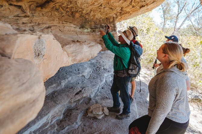 Roma: Lost World Carnarvons (Wallaroo) Day Tour - Looking for wildlife with a headlamp