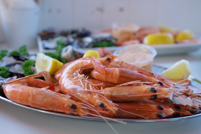 Seafood Lunch Cruise - A 90-minute route through Mooloolaba’s canals