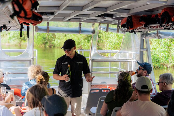 Serenity Cruise to Australia's Everglades - The 2 p.m. departure from Boreen Point