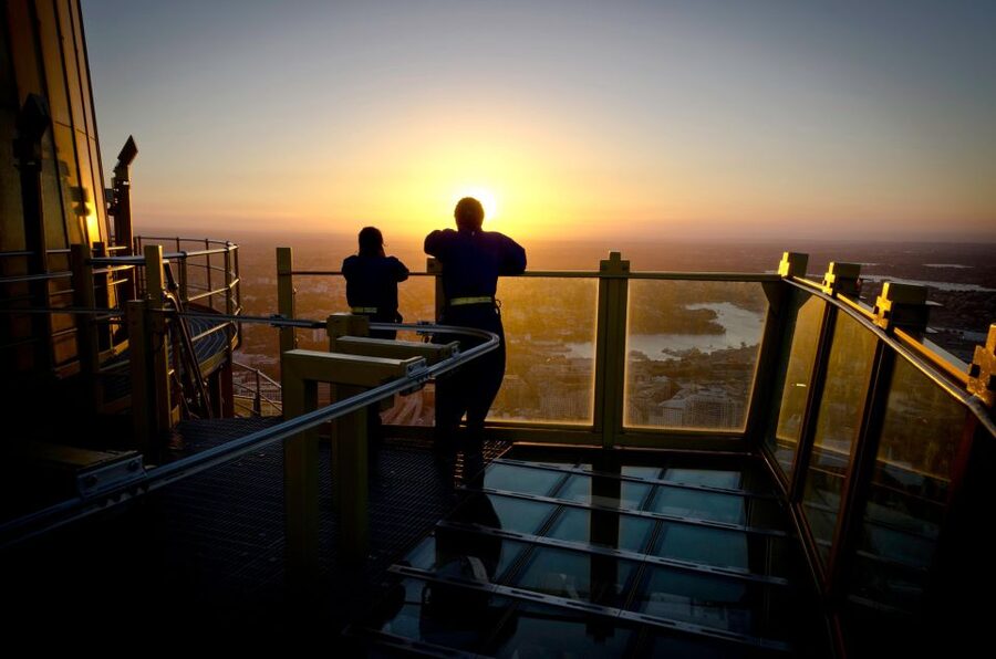 Skywalk at The Sydney Tower Eye: Ticket & Tour - Who can and cannot take part
