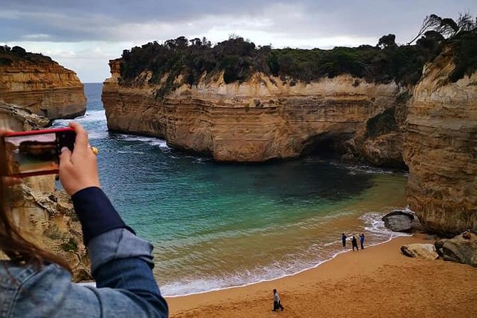 Small-Group Great Ocean Road Day Trip from Melbourne - Starting at Southbank at 8:00 a.m.