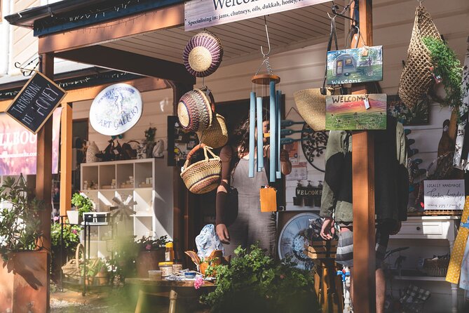Sunshine Coast Hinterland and Noosa Day Trip from Brisbane Incl Eumundi Markets - What the guides add to the day