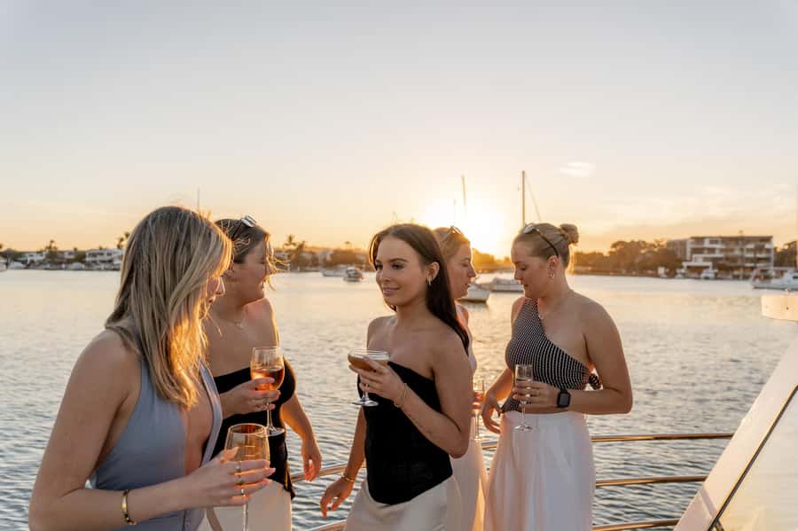 Sunshine Coast: Mooloolaba River Sunset Cruise - First views at the Mooloolah River mouth