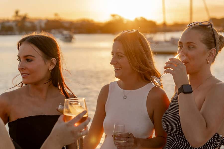 Sunshine Coast: Mooloolaba River Sunset Cruise - Mooloolaba Harbor and Millionaires Row