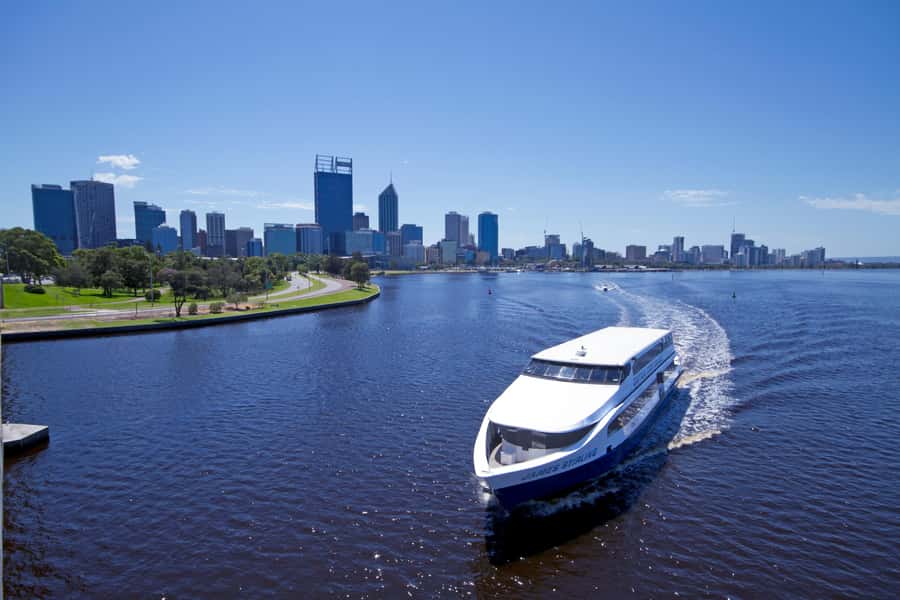 Swan River: Round-Trip Cruise from Perth or Fremantle - Leaving Perth and Finding Your River Bearings