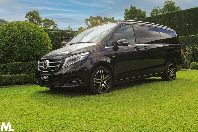 Sydney Airport Private Car Arrival Transfer - Flight delays, luggage delays, and very late arrivals