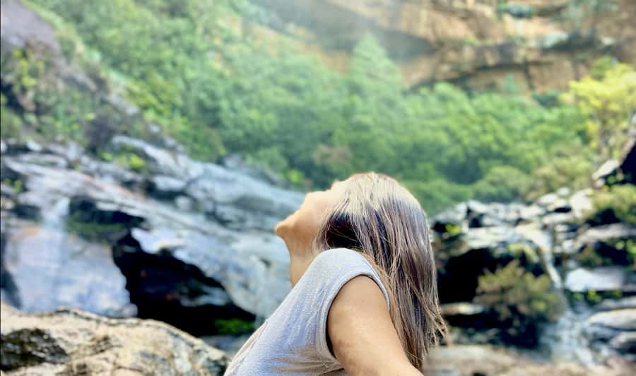 Sydney: Blue Mountains Tour with Scenic World & Lunch Option - Echo Point and the Three Sisters