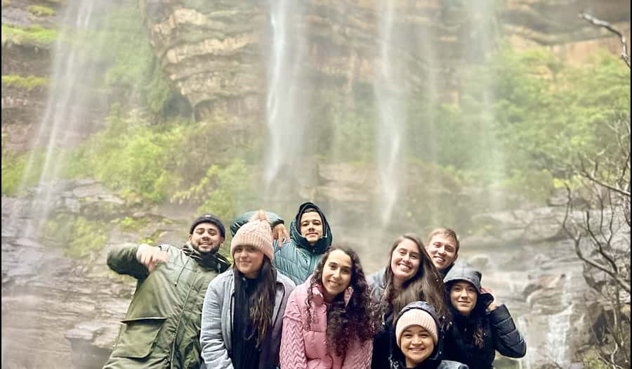 Sydney: Blue Mountains Tour with Scenic World & Lunch Option - Lincoln’s Rock and the first big Blue Mountains view