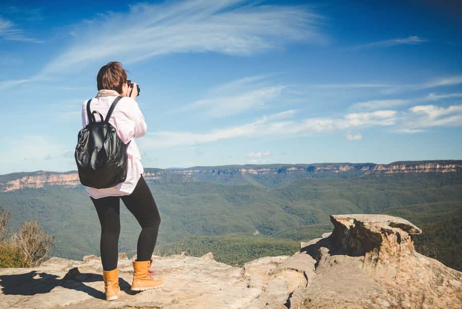Sydney: Blue Mountains Wildlife & Bushwalk Small-Group Tour - Blue Mountains walks: scenic, short, and not completely easy