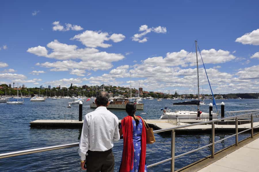 Sydney: City Highlights Guided Bus Tour - Woolloomooloo, Kings Cross, and the eastern suburbs
