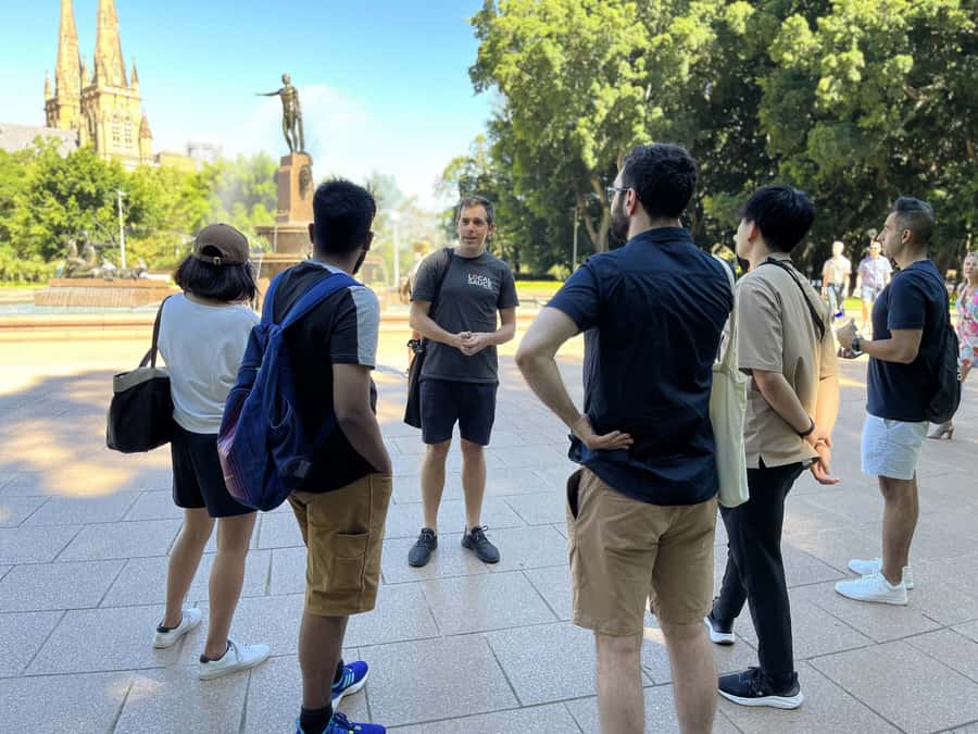 Sydney: City & The Rocks 3.5-Hour Walking Tour with a Drink - Why this Sydney walk works so well