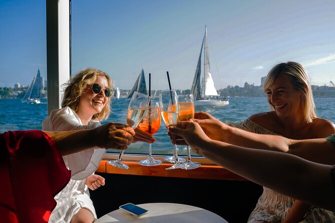 Sydney Cocktail Harbour Bar Cruise with Charcuterie Board - The Opera House from the best angle