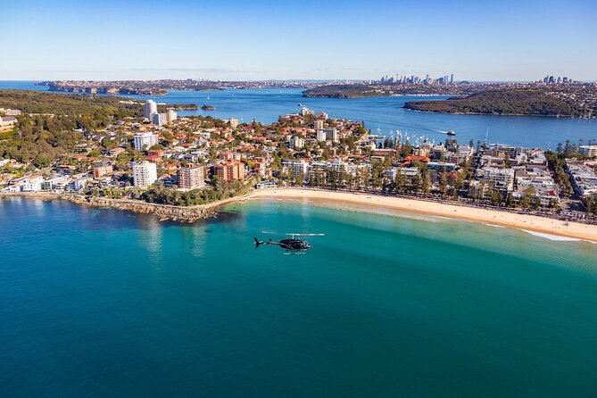 Sydney Grand Tour by Helicopter - Taking off over Maroubra and Coogee