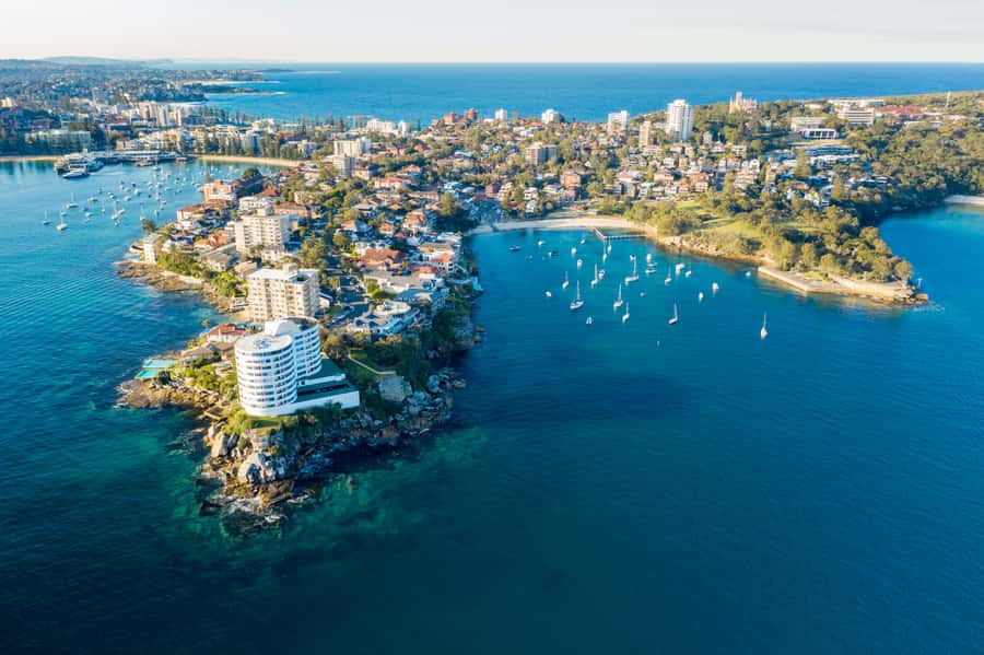 Sydney: Guided Kayak Tour of Manly Cove Beaches - Getting comfortable in a sit-on-top kayak