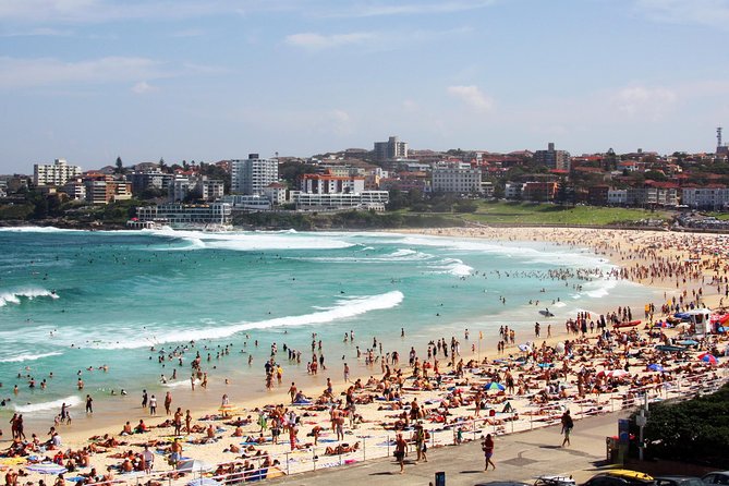 Sydney Half Day Private Tour: See Sydney Opera House and Bondi - Bondi Beach: Sydney’s famous strip of sand