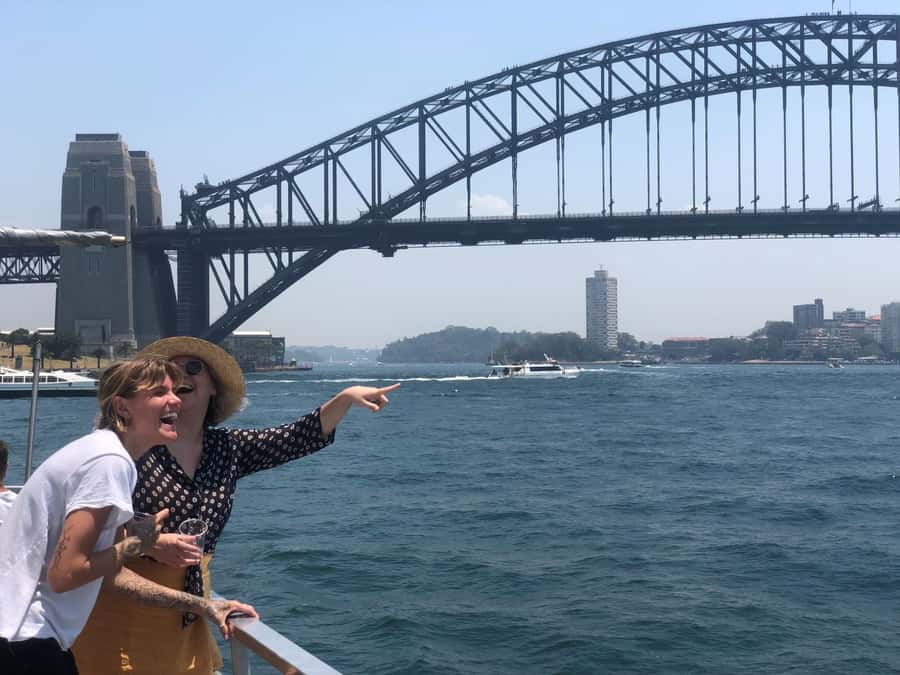 Sydney: Harbour Cruise with Buffet Lunch - Royal Botanic Gardens, Darling Harbour, and the wider shoreline