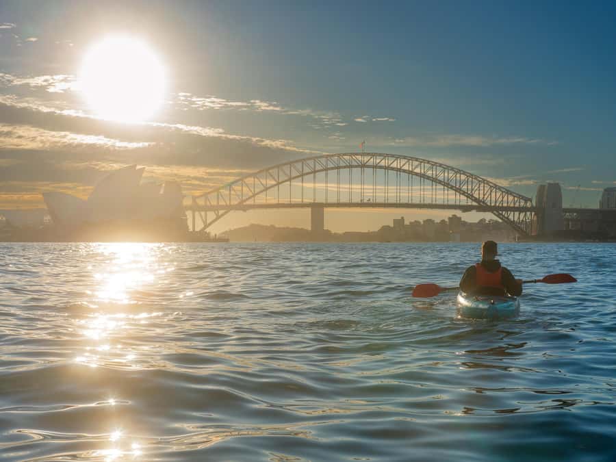 Sydney: Harbour Sunrise Kayak Tour - Getting ready for the first paddle