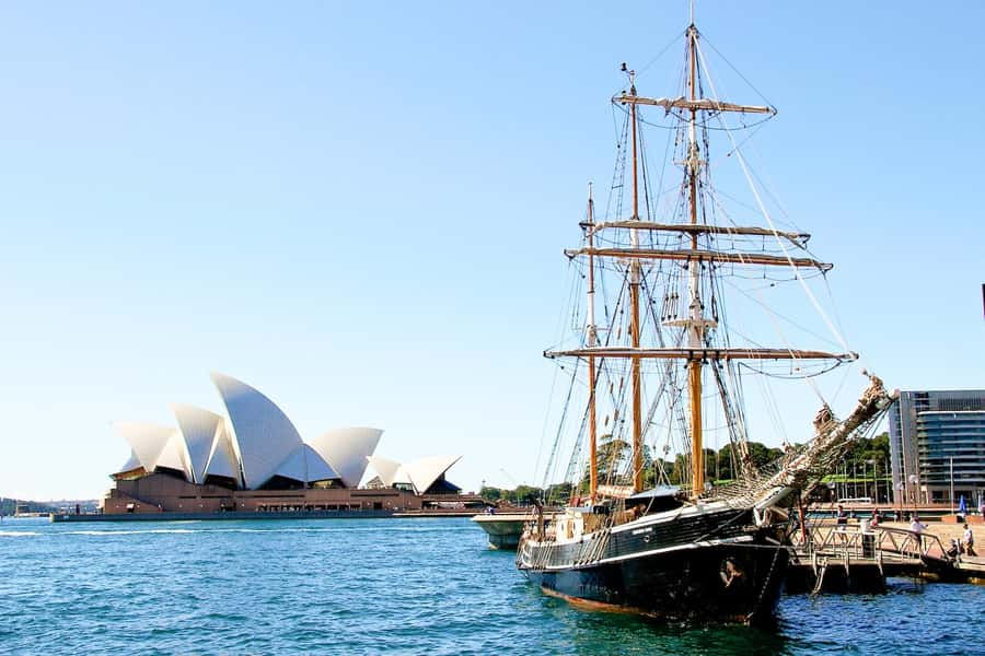 Sydney Harbour: Tall Ship Afternoon Cruise - An 1850s-style tall ship, not a regular harbor ferry