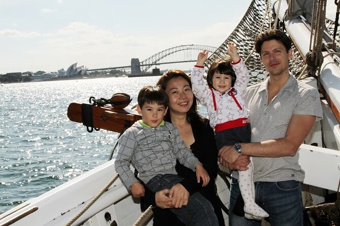 Sydney Harbour Tall Ship Afternoon Discovery Cruise - Fort Denison, Garden Island, and the eastern harbor