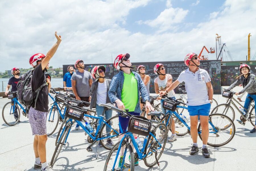 Sydney: Iconic Sights 4-Hour Bike Tour - The Rocks, Darling Harbour, and the city waterfront