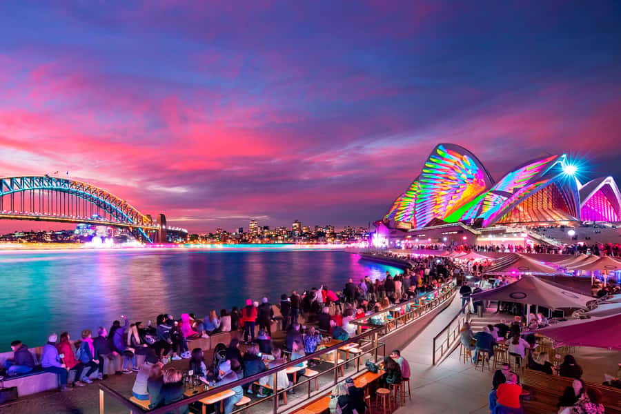 Sydney: Premium Catamaran Vivid Cruise with Welcome Drink - Leaving King Street Wharf for the lights