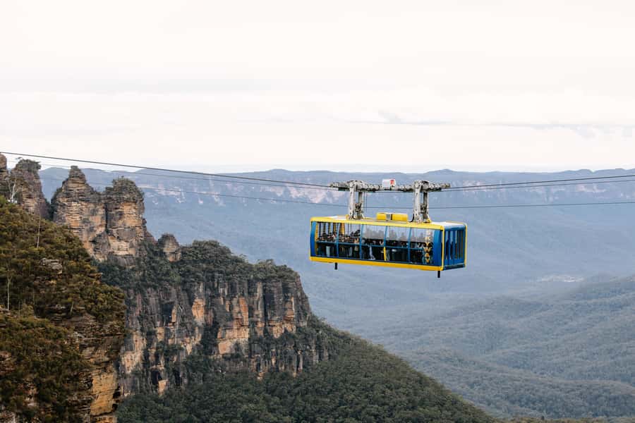 Sydney: Small Group Blue Mountains, Wildlife & Waterfalls - Scenic viewpoints and the flexible secret stop