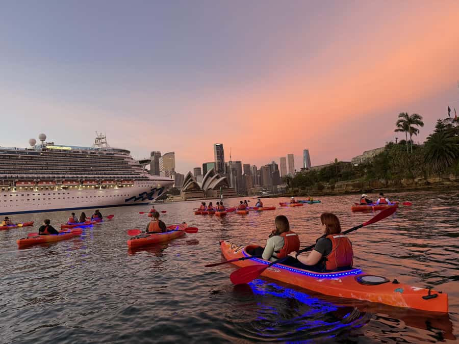 Sydney: Sunrise Kayak, Opera House & Under Harbour Bridge - The first 15 minutes: safety, equipment, and nerves