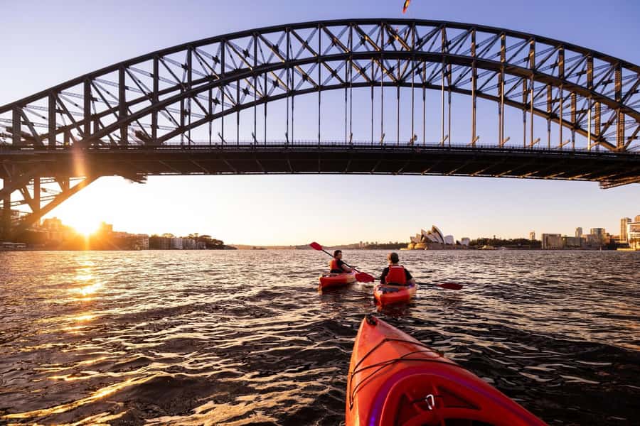 Sydney: Sunrise Kayak, Opera House & Under Harbour Bridge - Under the Harbour Bridge